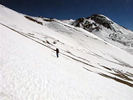 Ascenso al cerro Puntiagudo y Lamas, Parque Provincial Copahue