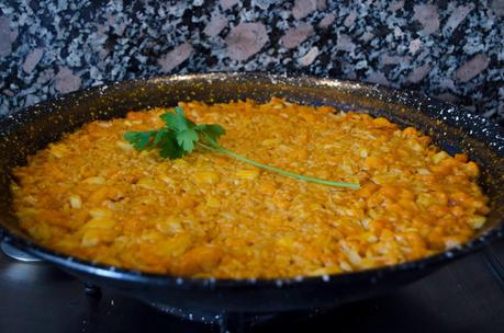Arroz seco con coliflor y sepia