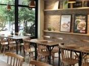 Inauguración exposición sobre etiquetado Diseño Botella, febrero Valencia