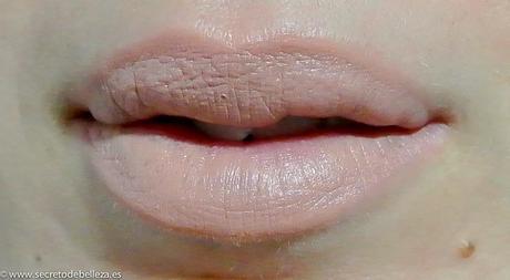 REVIEW ALL DAY MAT Y PERFECT BASE CORRECTOR DE KIKO COSMETICS. (Y algo más...)