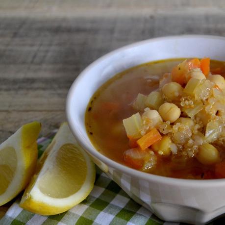 SOPA DE QUINOA Y VERDURAS