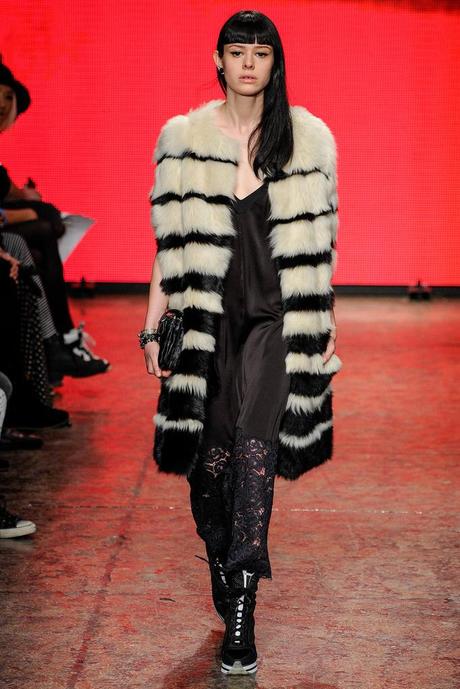 dkny MBFWNY ilovepitita MERCEDES BENZ FASHION WEEK NEW YORK (II)