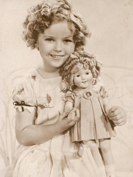 SHIRLY TEMPLE Y SUS VESTIDOS SHIRLY TEMPLE Y SUS VESTIDOS