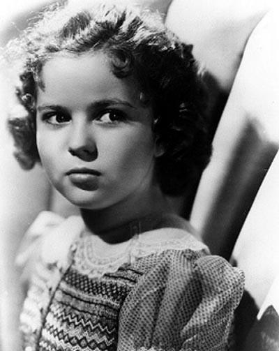 SHIRLY TEMPLE Y SUS VESTIDOS SHIRLY TEMPLE Y SUS VESTIDOS
