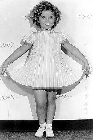 SHIRLY TEMPLE Y SUS VESTIDOS SHIRLY TEMPLE Y SUS VESTIDOS