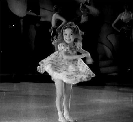 SHIRLY TEMPLE Y SUS VESTIDOS SHIRLY TEMPLE Y SUS VESTIDOS