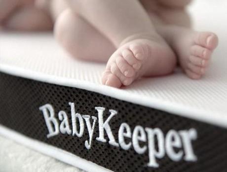 Colchón que reduce los factores de riesgo de muerte súbita en los bebés Babykeeper