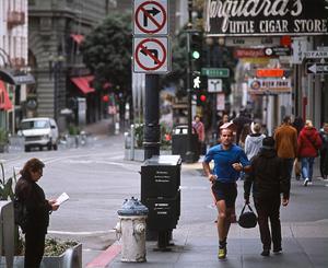 Correr en plena ciudad. Foto: neekoh.fi (vía Flickr)