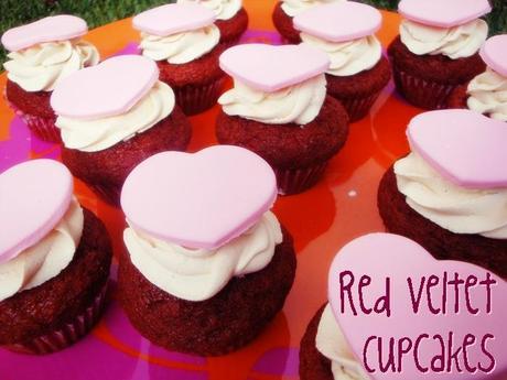 redvelvet-cupcakes