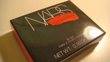 Nars nos seduce a través de Guy Bourdin