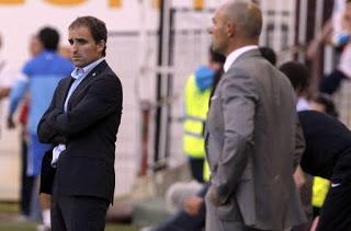 Arrasate y Jémez, entrenadores de la Real Sociedad y Rayo Vallecano, que no han comenzado bien la Liga BBVA.
