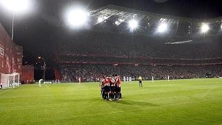 El Athletic celebrando un gol en el Nuevo San Mamés, para ganar 3-2 al Celta.