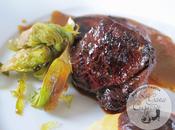 Lomo corzo alcachofas pure patatas fritas