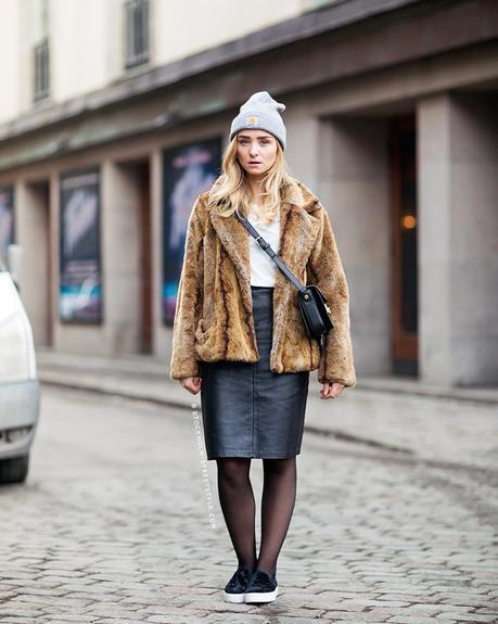 beanie_street-style_outfit beanie-fur_coat_street-style