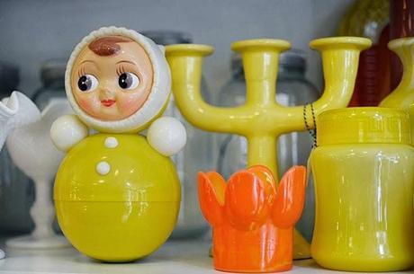 We love Retro Etc. We love Retro Etc.