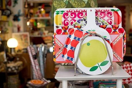 We love Retro Etc. We love Retro Etc.