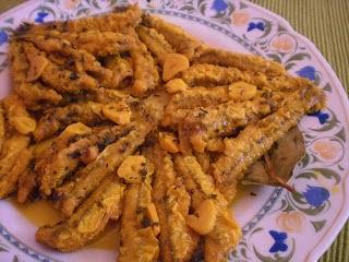CAZUELA DE BOQUERONES AL LIMON CON AJITOS Y PEREJIL.