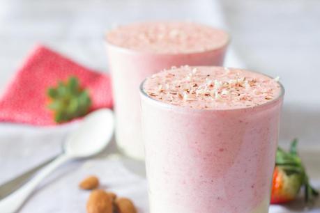 Strawberry mousse with white chesse cream for Valentine’s Day, Mousse de fresas y crema de queso fresco para San Valentín, Monsabor