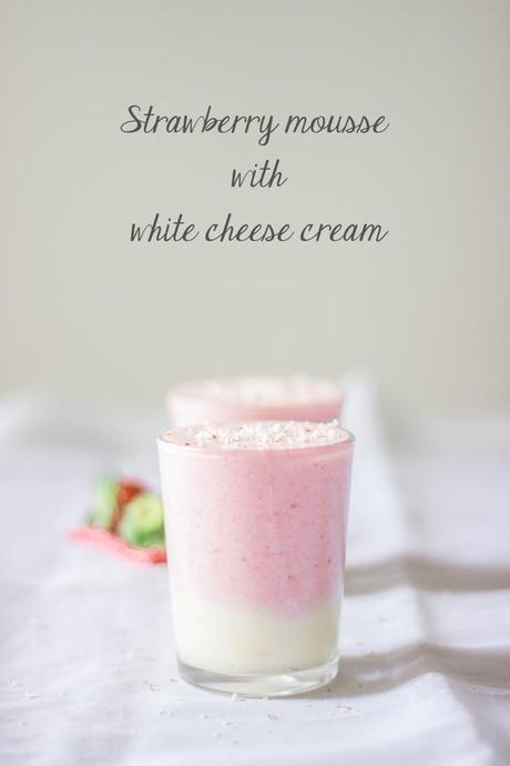 Strawberry mousse with white chesse cream for Valentine’s Day, Mousse de fresas y crema de queso fresco para San Valentín, Monsabor