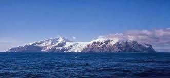 Bouvet, donde aislamiento se escribe con mayúsculas Bouvet, donde aislamiento se escribe con mayúsculas