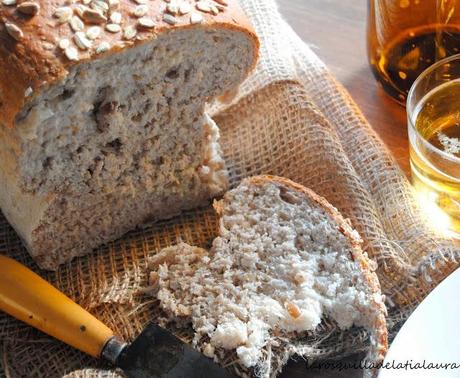 PAN DE AVENA CON NUECES Y PIPAS