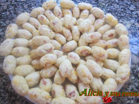 CROQUETITAS CARBONARA CON HUEVO HILADO