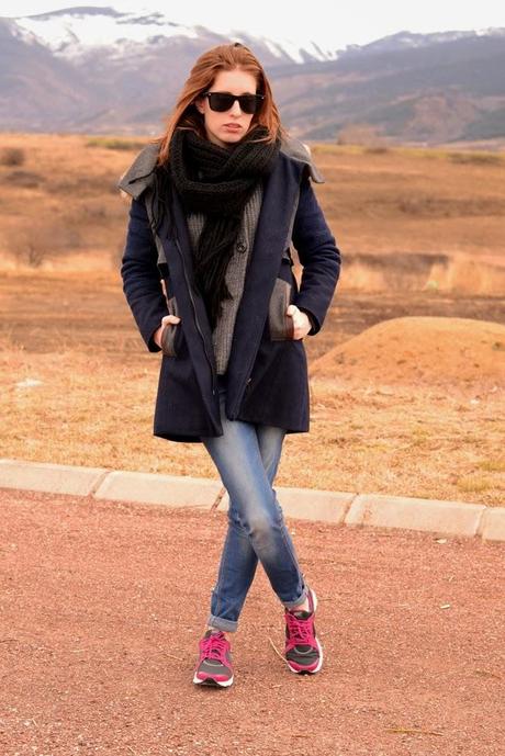 OTHER OUTFIT WITH THE SAME COAT