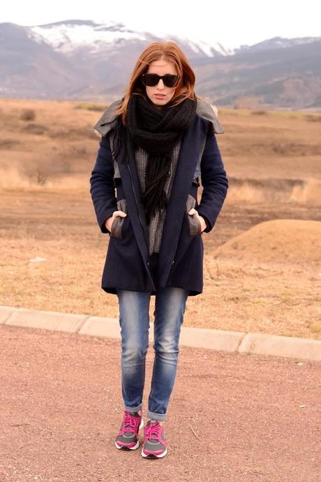 OTHER OUTFIT WITH THE SAME COAT