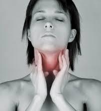 garganta3 20 consejos para combatir el dolor de garganta y los resfriados