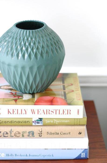 Llenando el mundo de color. Interiores minimalistas en la Haya Llenando el mundo de color. Interiores minimalistas en la Haya