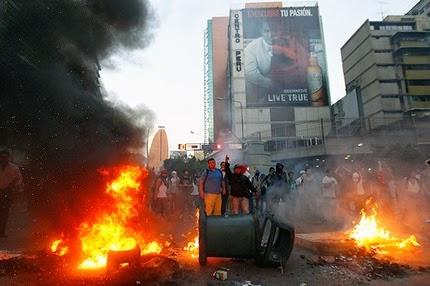 Venezuela: El escenario actual es el manual exacto del golpe de 2002 contra Chávez [+ video]