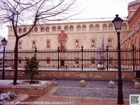 NEVADAlcalá: Collage fotográfico invernal del Alcázar Palacio Arzobispal de la Ciudad de Alcalá de Henares.