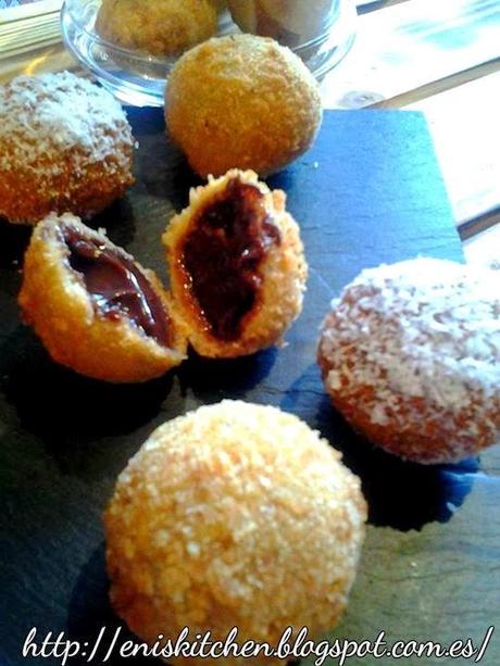 ¡Croquetas liquidas de chocolate! - Chiftele de ciocolata!