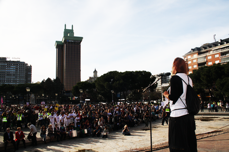 Madrid en Rojo. Blogger Traveller.