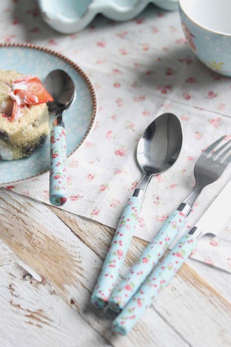 Matcha Roll Cake y Obsesión Blue