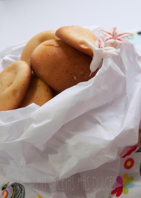 BOLLITOS DULCES ( BESITOS)