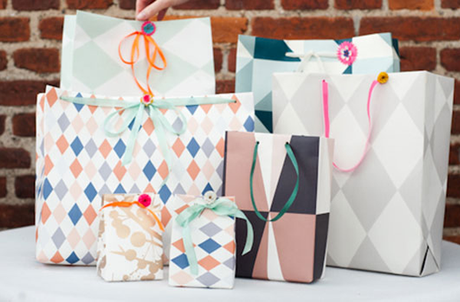 10 Ideas para utilizar papel pintado (sin ser en paredes!) 10 Ideas para utilizar papel pintado (sin ser en paredes!)