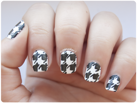 NOTD + Tutorial: Uñas con estampado de pata de gallo o houndstooth.