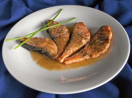 Lomos de salmón al ribeiro