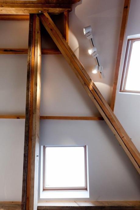 Oficinas de Minale Design Strategy en Bruselas: la madera como clave para afianzar la marca. 17 oficinas minale