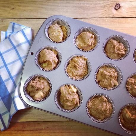 Muffins integrales de manzana y canela