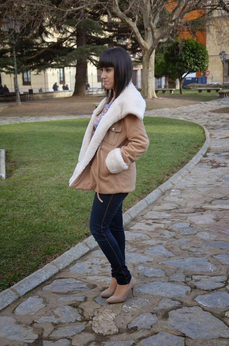 Beige coat: Dresslily