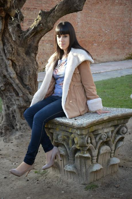 Beige coat: Dresslily