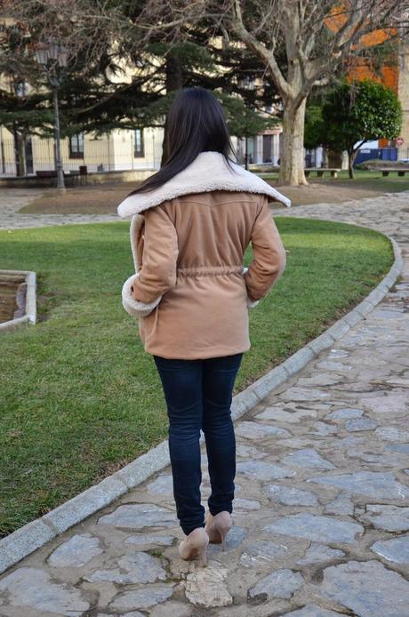 Beige coat: Dresslily