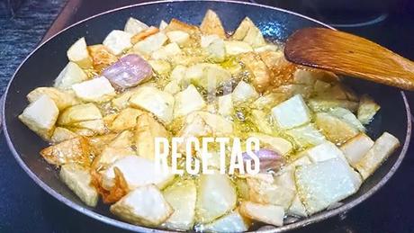 Patatas fritas al allioli (video-receta)