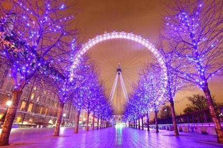 Es Lunes: ¿Qué Estás Leyendo? Es Lunes: ¿Qué Estás Leyendo?