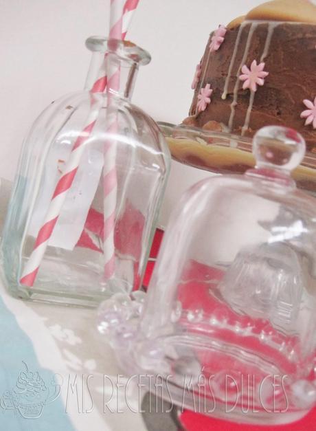 LAYER CAKE TRES CHOCOLATES Y MIS BESITOS DULCES LAYER CAKE TRES CHOCOLATES Y MIS BESITOS DULCES