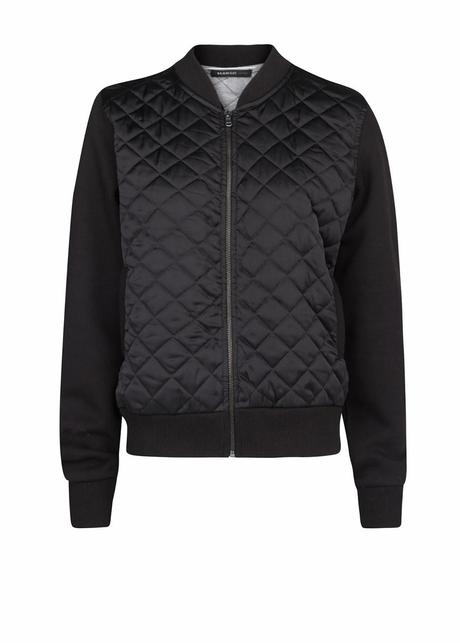 Catálogo Spoty de Mango.