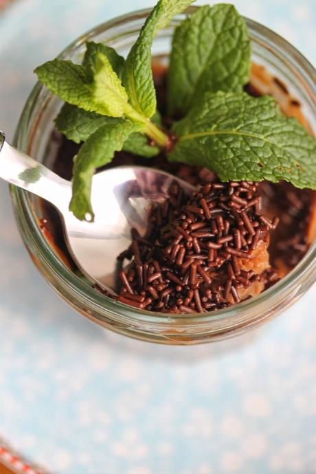 Mini macetas de chocolate