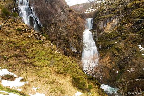 Invierno y gatos monteses en las montañas de Laciana
